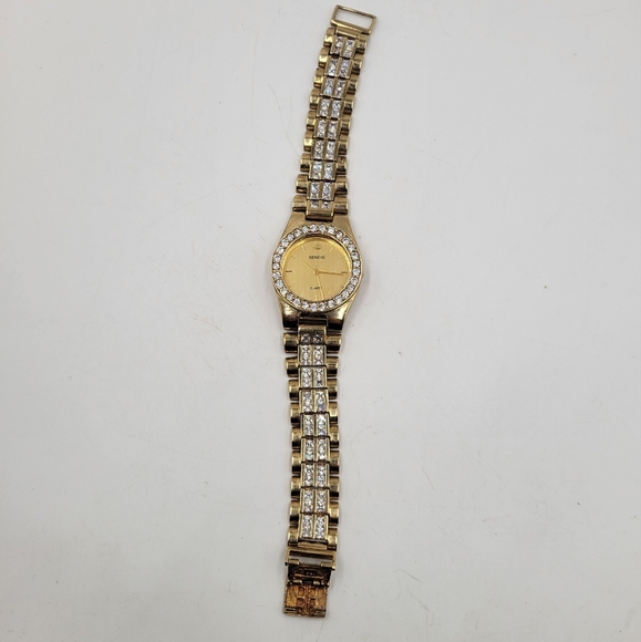 10k Gold Rare Vintage Geneve Watch - Picture 1 of 7